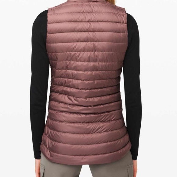 Lululemon Pack It Down Vest - Picture 3 of 7